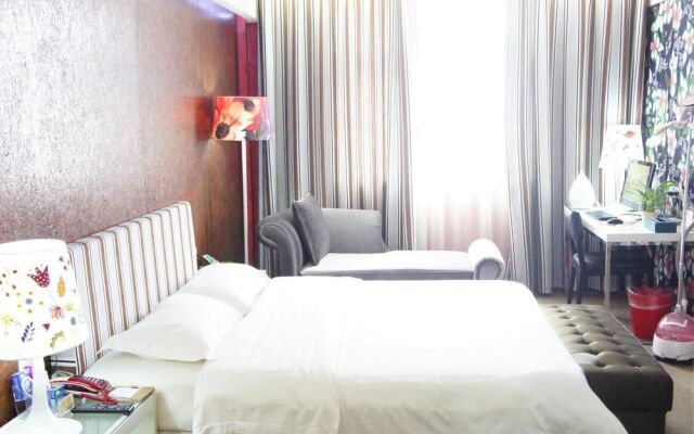Zhengzhou Oak 5 Seasons Hotel