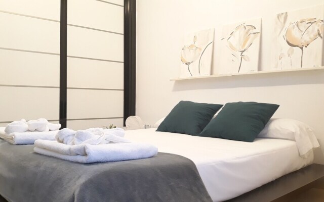 Deluxe Plaza Encarnación