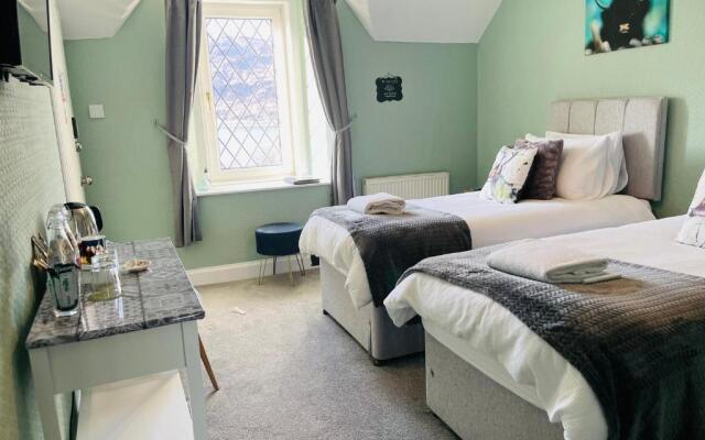 Whinburn Guest House