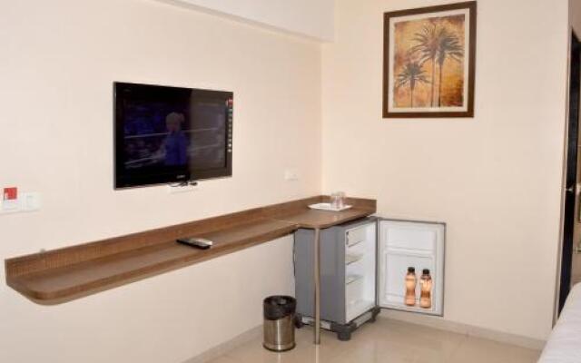 Budget Inn Palm Regency