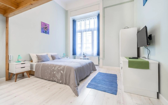 Central Studio Budapest