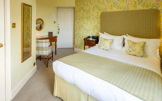 Lindeth Fell Country House