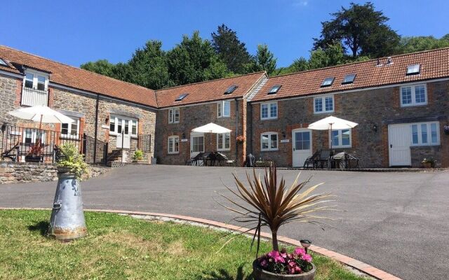 Webbington Farm Holiday Cottages