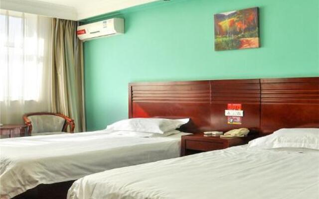 Dunhua Eastern Business Hotel