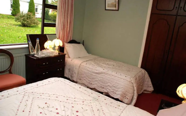 The Bungalow Farmhouse