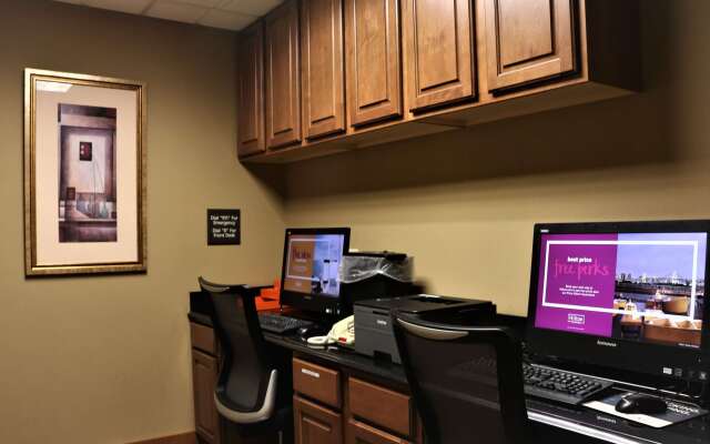 Hampton Inn & Suites Fremont