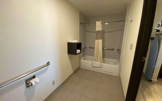 SureStay Hotel by Best Western Williams