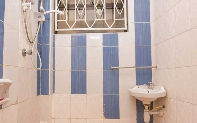 Upperhill Blueberry Hotel