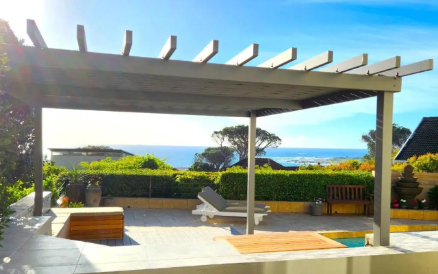 HORIZON BAY - Camps Bay