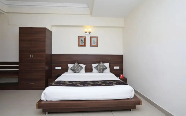 OYO Flagship 11406 Indira Nagar