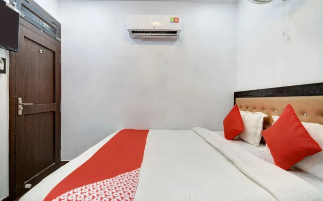 Capital O 38853 S Sumangalam Palace