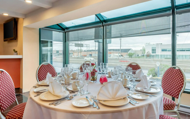 Quality Hotel Dorval