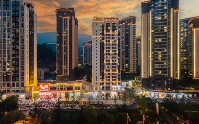 Kunming Yiman Time Hotel