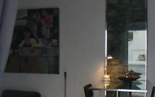 Estudio Bajo Interior Silos