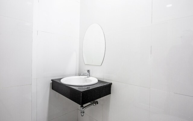 Oyo 706 Thao Tram Luxury Hotel