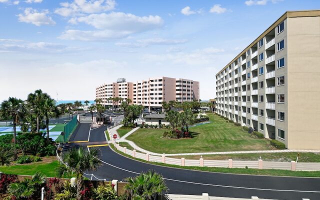 Inlet Reef 212 2 Bedroom Condo by RedAwning