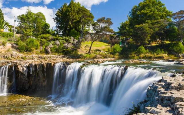 Riverside Lodge Paihia