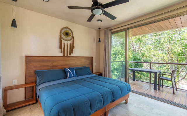 Santuario Apartments