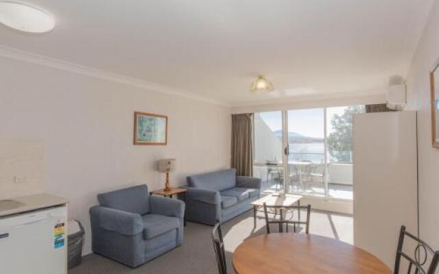 Horizons 417/10 Kosciuszko Road