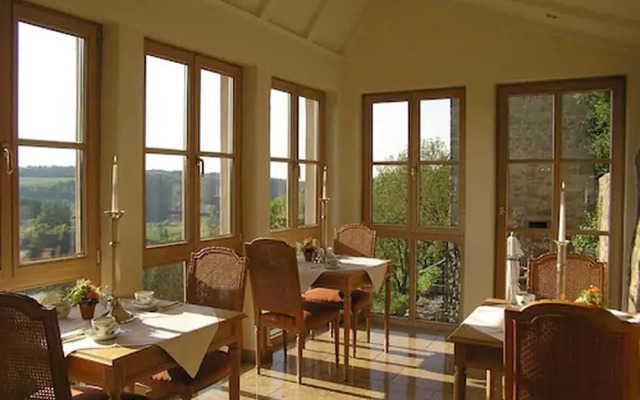 Burg-Hotel Relais du Silence