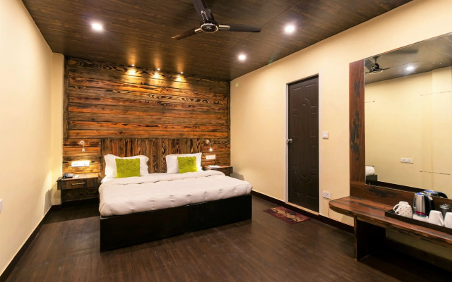 Nirvana Lodge & Lounge A Boutique Hotel