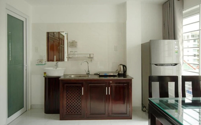 Livin Hub Hostel  Apartment