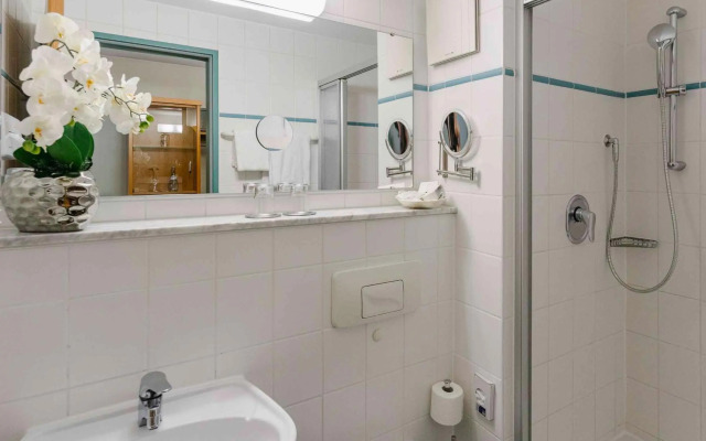 PLAZA INN Blankenburg Ditzingen, Sure Hotel Collection