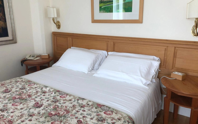 Hotel Royal