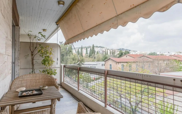 Spacious & Modern flat in Heart of Athens