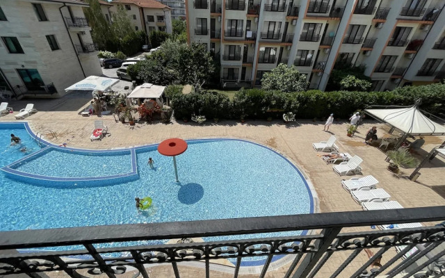 Amadeus Lux - Menada Apartments