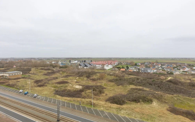 Apartment on the 9th Floor for Family