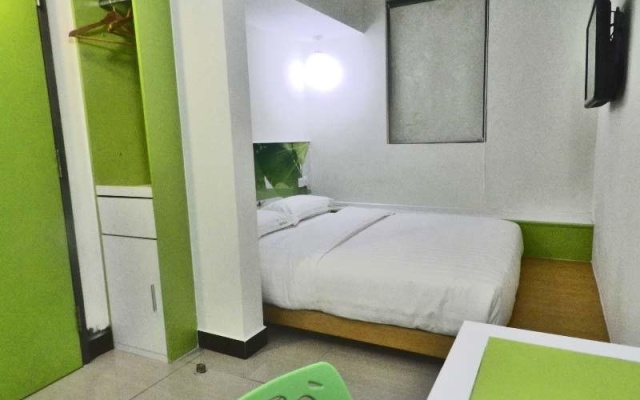 Green Apple Boutique Hotel – Guest Rooms – Kota Kinabalu