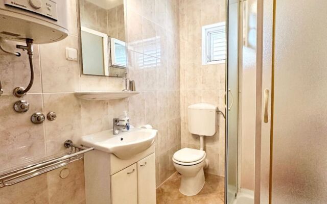 Mari - 150 m From sea - A4