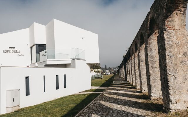 Obidos Aquae Ductus Suites