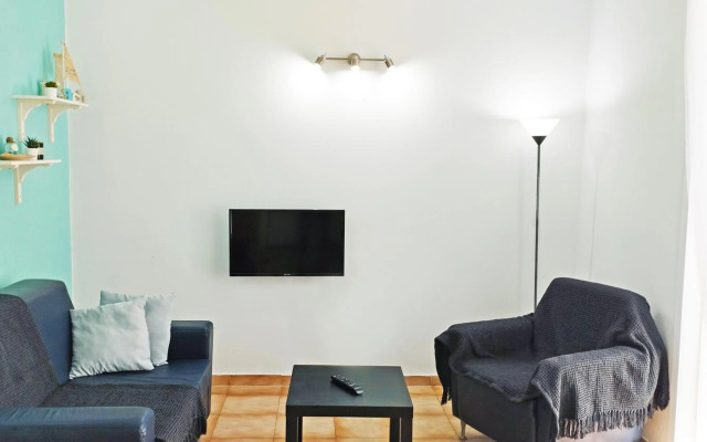 Aquamarine Marfil - Sun and pool