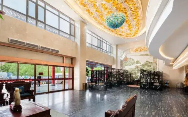 Hongwei Baiqian Hotel (Zhongwei Shapotou District Yingbin Avenue)