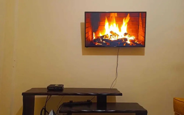 Lux Suites Trm drive Apartments Roysambu