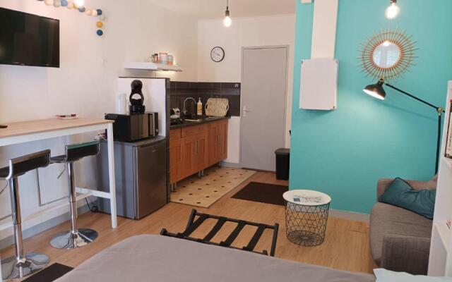 oo Le jardin oo paisible studio équipé et bien placé