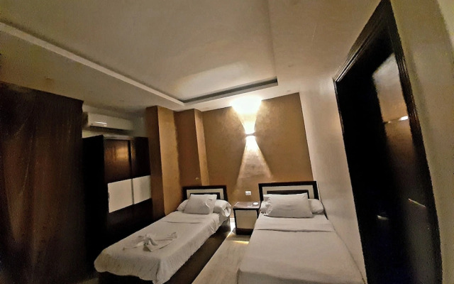 Tut Pyramids View Hotel