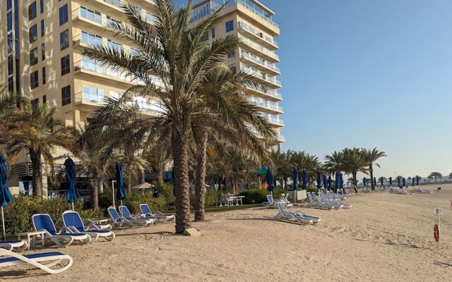 UAEVACAY