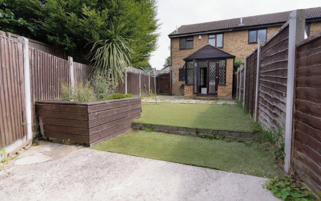 Everglades Hideaway in Gillingham