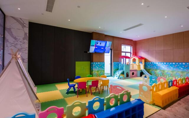 Novotel Suzhou Tai Lake Santeh Hotel