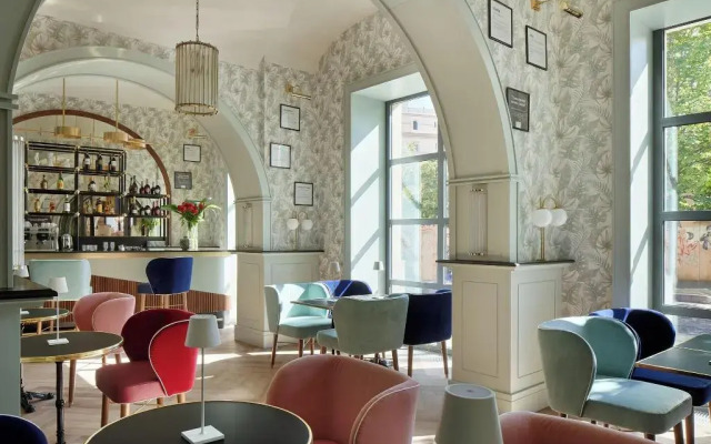 UNA HOTELS Trastevere Roma