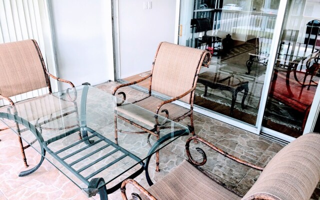 Olde Naples Condo #817