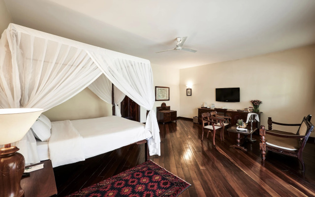 Safari Park Hotel And Casino