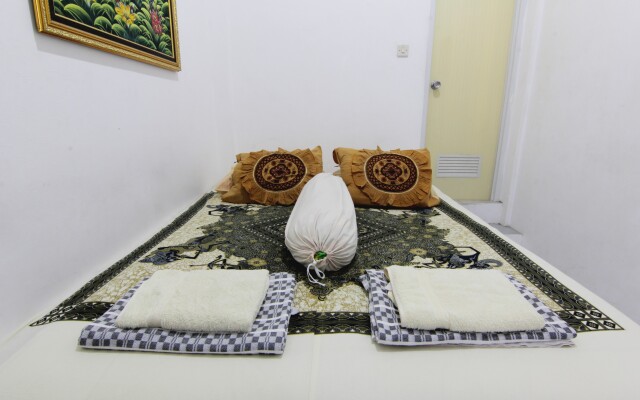 Tiga Dua Homestay by ZUZU