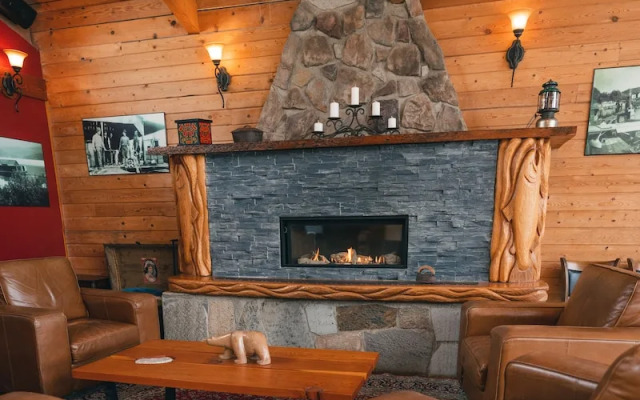 West Coast Wilderness Lodge