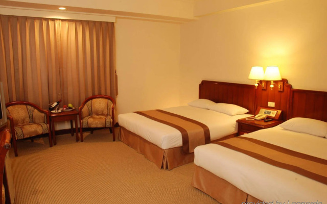 Marshal Hotel