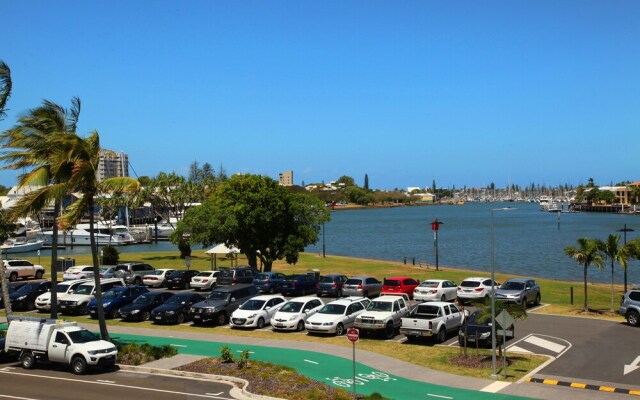 Broadwater 6