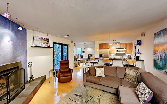 Modern & Mountain-View Vail Condo by RedAwning